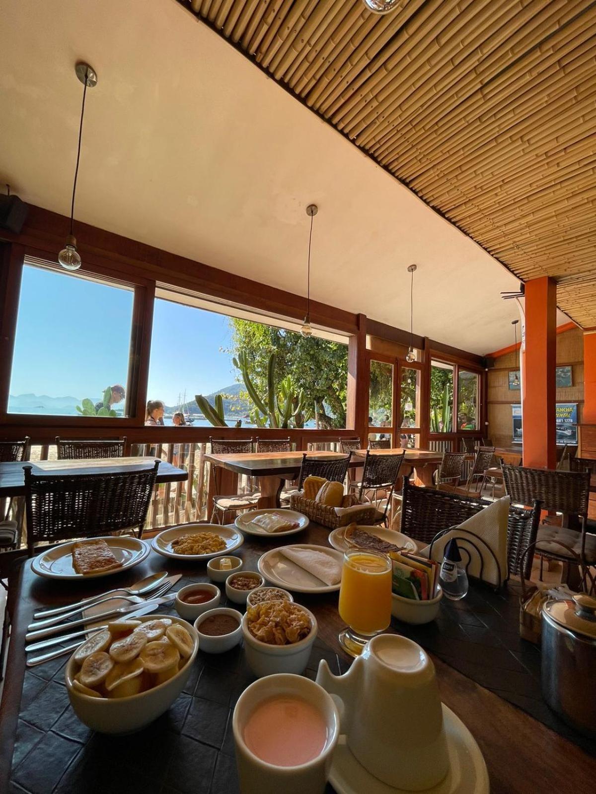 Pousada E Restaurante O Pescador Abraão Zewnętrze zdjęcie